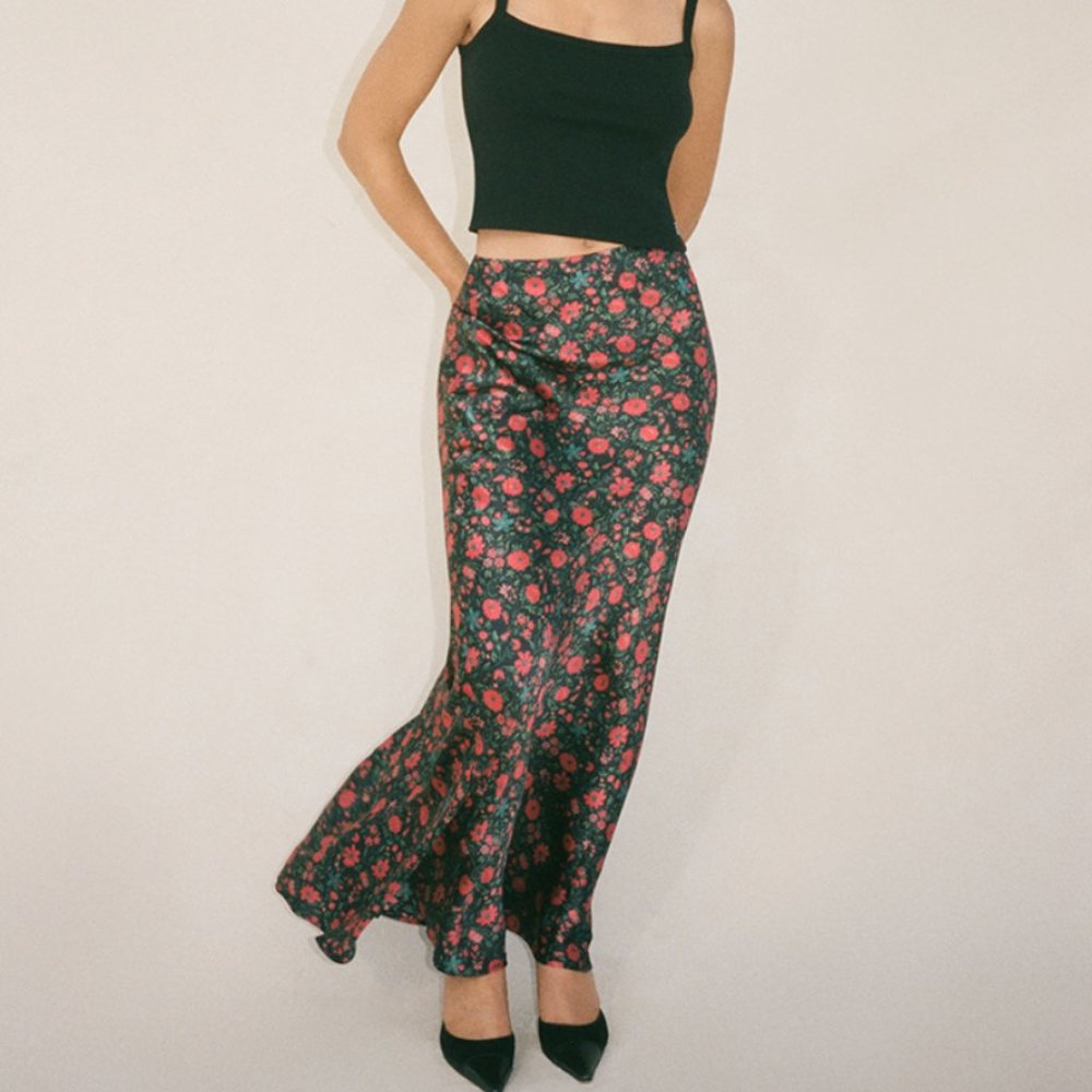 The Joni - Black Batik Floral - Réalisation Par Size M